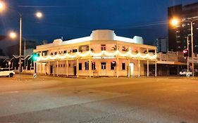 Newmarket Hotel
